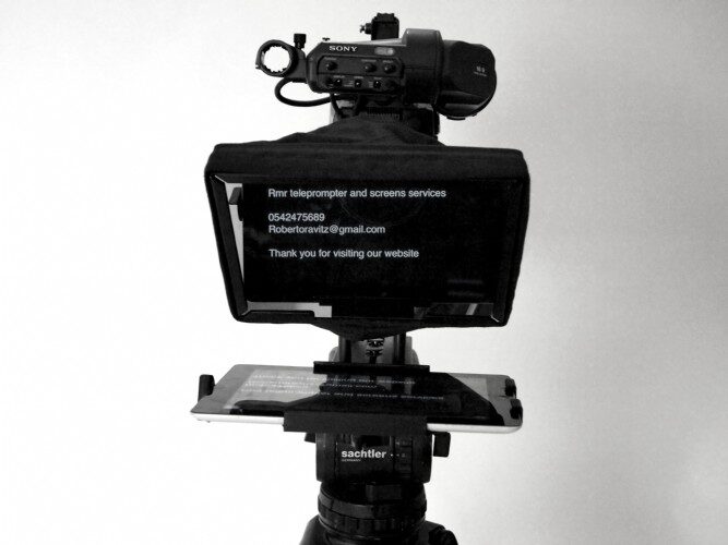 איך טלפרומפטר משפר קשר עין, דיוק וביטחון מול מצלמה